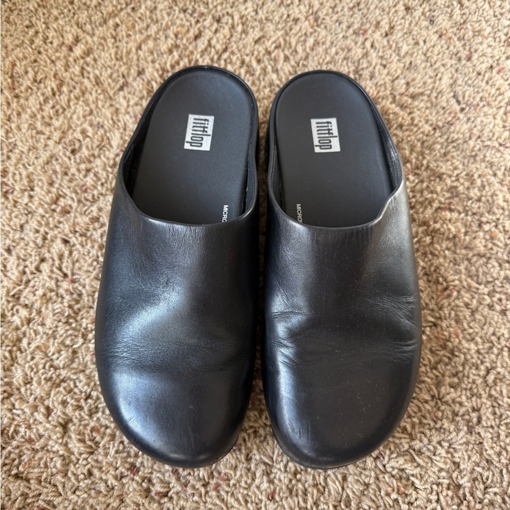 Fitflop SHUV leather clogs